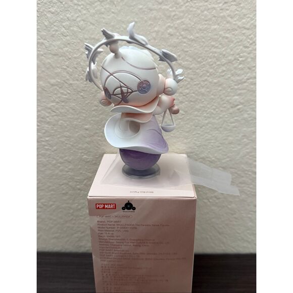 POP MART Skullpanda The Paradox Series Figure - The Asymmetrical Balance - Picture 2 of 4